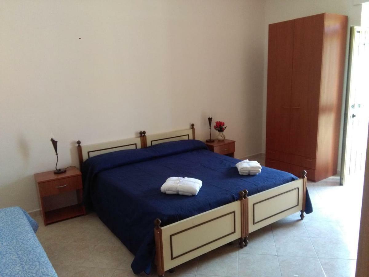 Mary&Bi Apartman Scalea Kültér fotó
